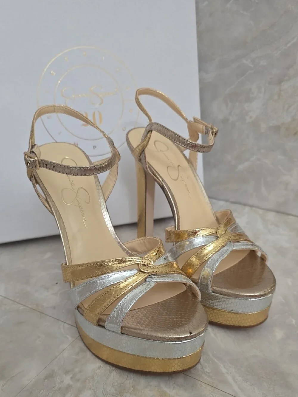 Jessica Simpson Itzari Metallic Gold Silver Double Platform Sandals Size 8.5 NIB